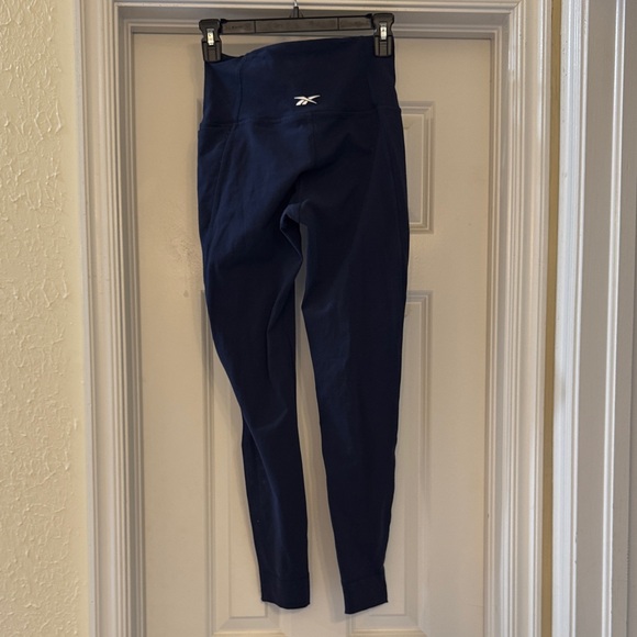 Women's Reebok Leggings - Picture 5 of 8